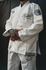 Resolve Gi (White)